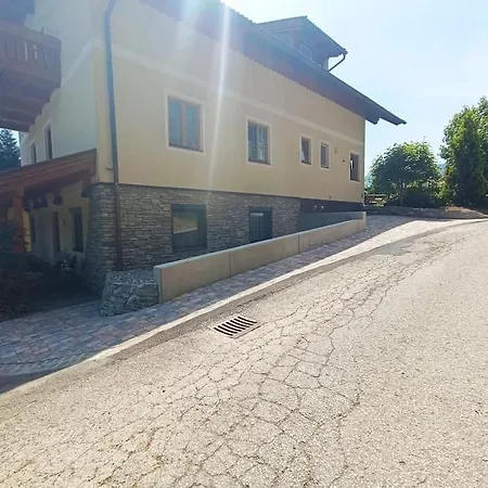 Gmeineckblick Apartmán *